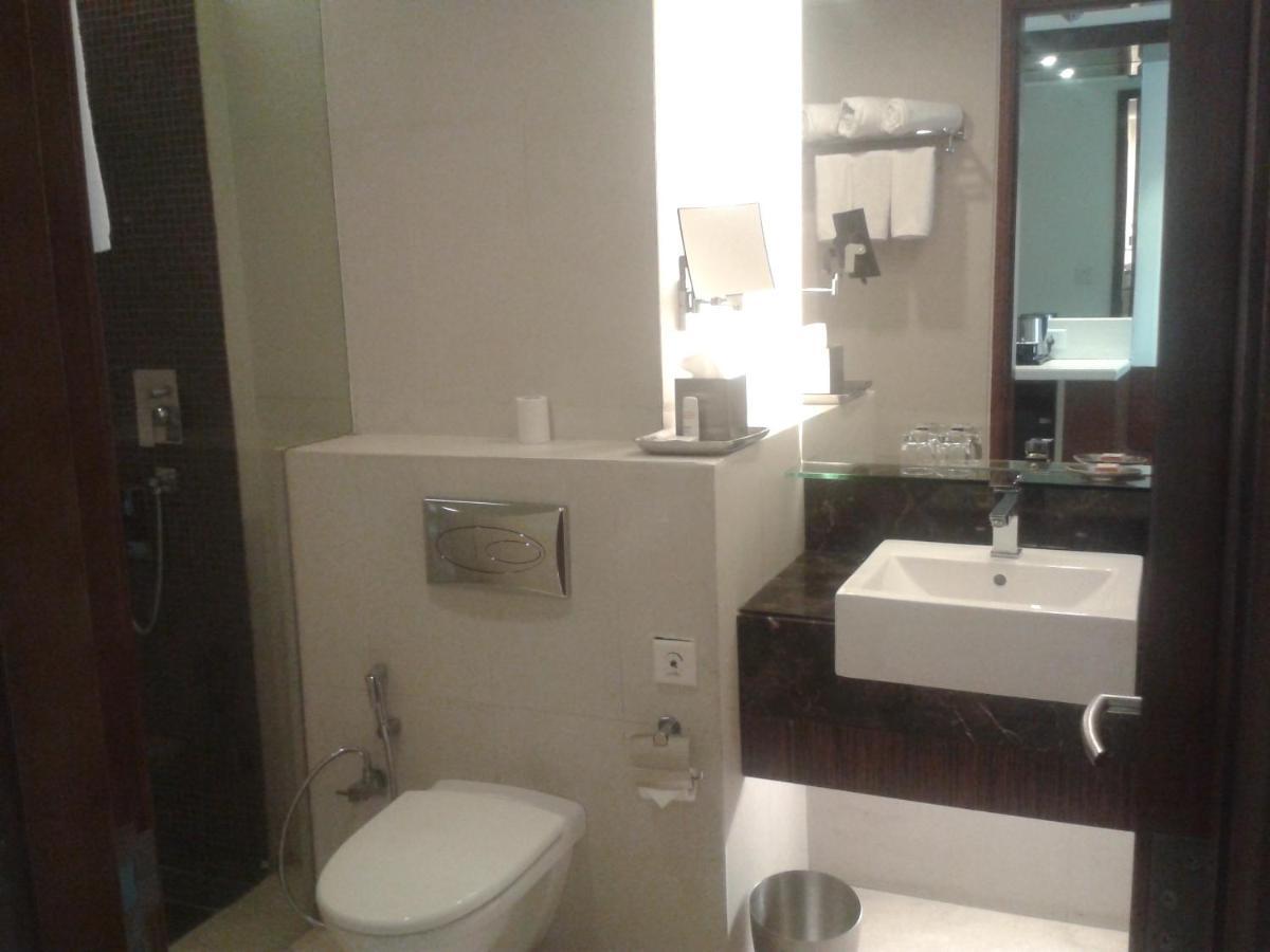Radisson Blu Hotel Rudrapur Dış mekan fotoğraf